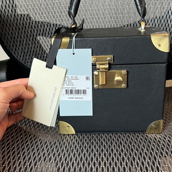 Antonio Melani Bag | Courtney Grow Gemma Bag - Picture 2 of 3